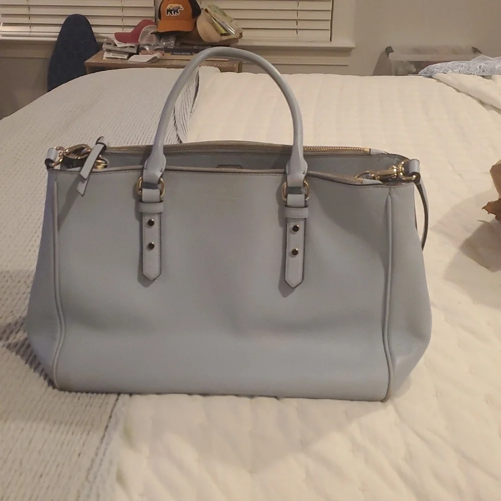 Kate Spade Mulberry Street Leighann Light Blue Leather Tote    14”x10”